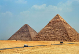 رشد ۸۳ درصدی درآمد های حاصل از صنعت گردشگری در مصر